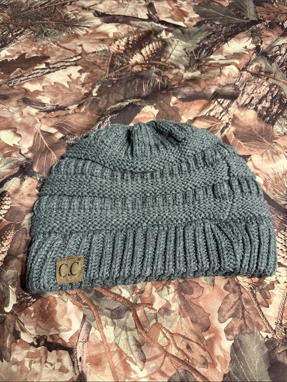 C.C Cable Knit Beanie - Charcoal Gray